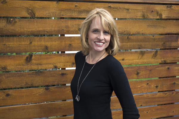 DaisyWhitneyLaurenBlakelyheadshot_small